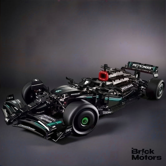 AMG F1  (1642 PCS) 63cm