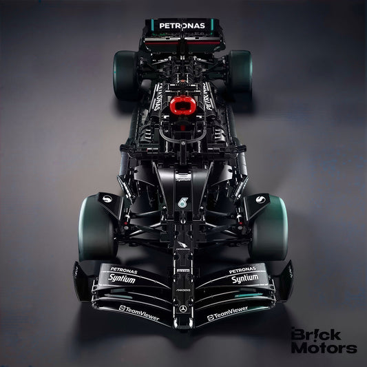 AMG F1  (1642 PCS) 63cm